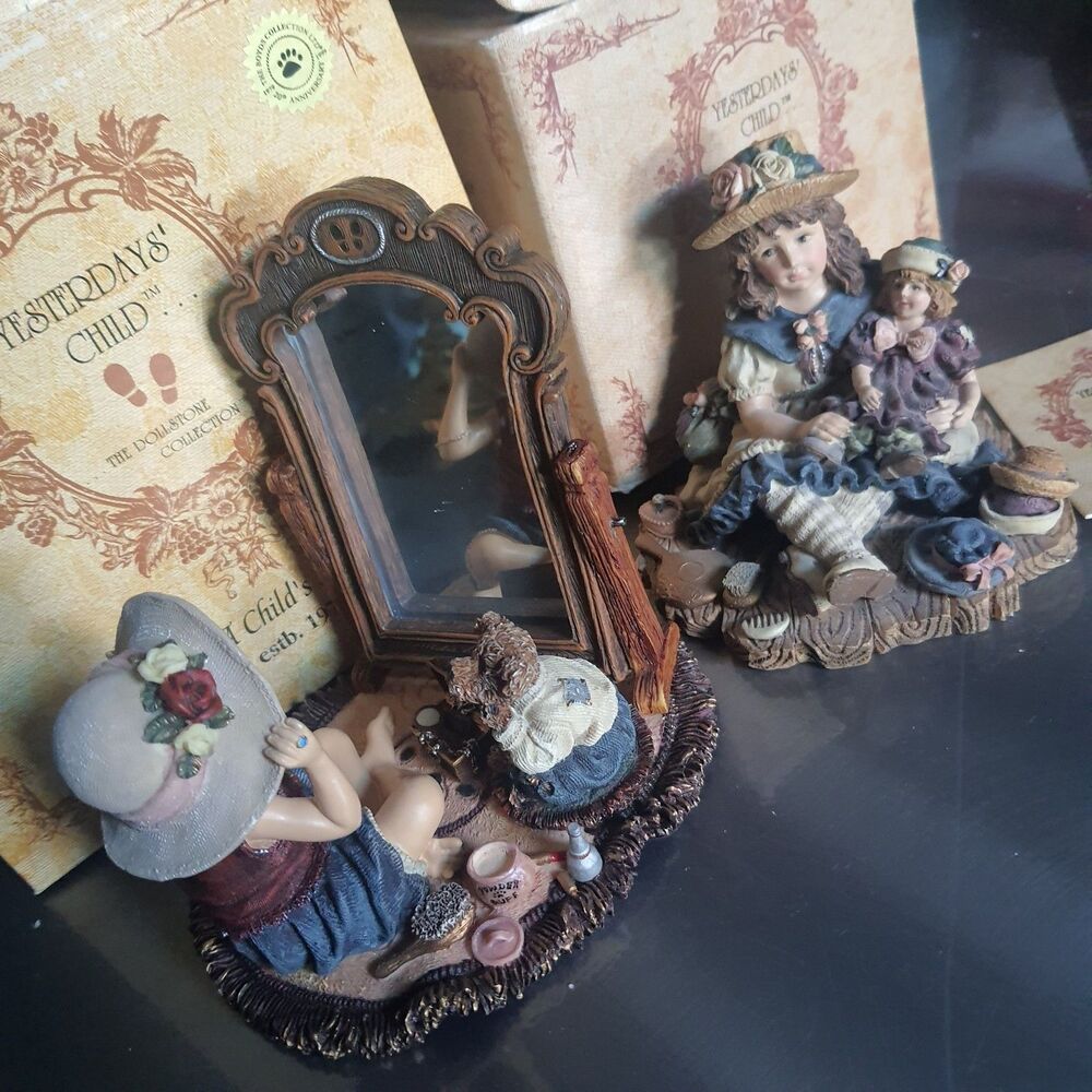 Lot Of 2 Boyds Bears Yesterdays Child Ashley Chrissie Dress Up Miranda Mirror